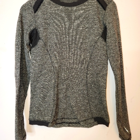 LULULEMON Base Runner Long Sleeve, size 6 - Picture 6 of 13